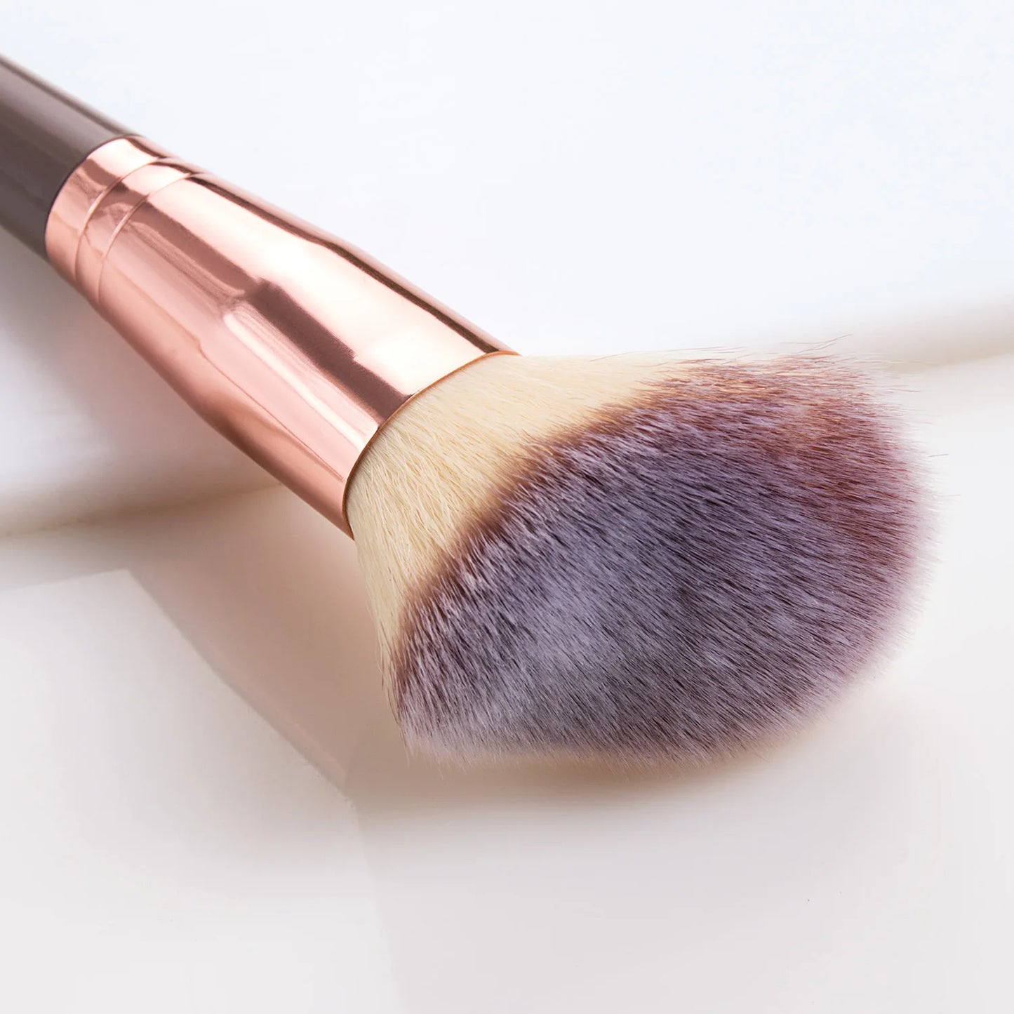 2-in-1 Build & Conceal Brush
